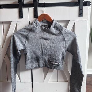 Gymshark Gray Long Sleeve Cropped Top